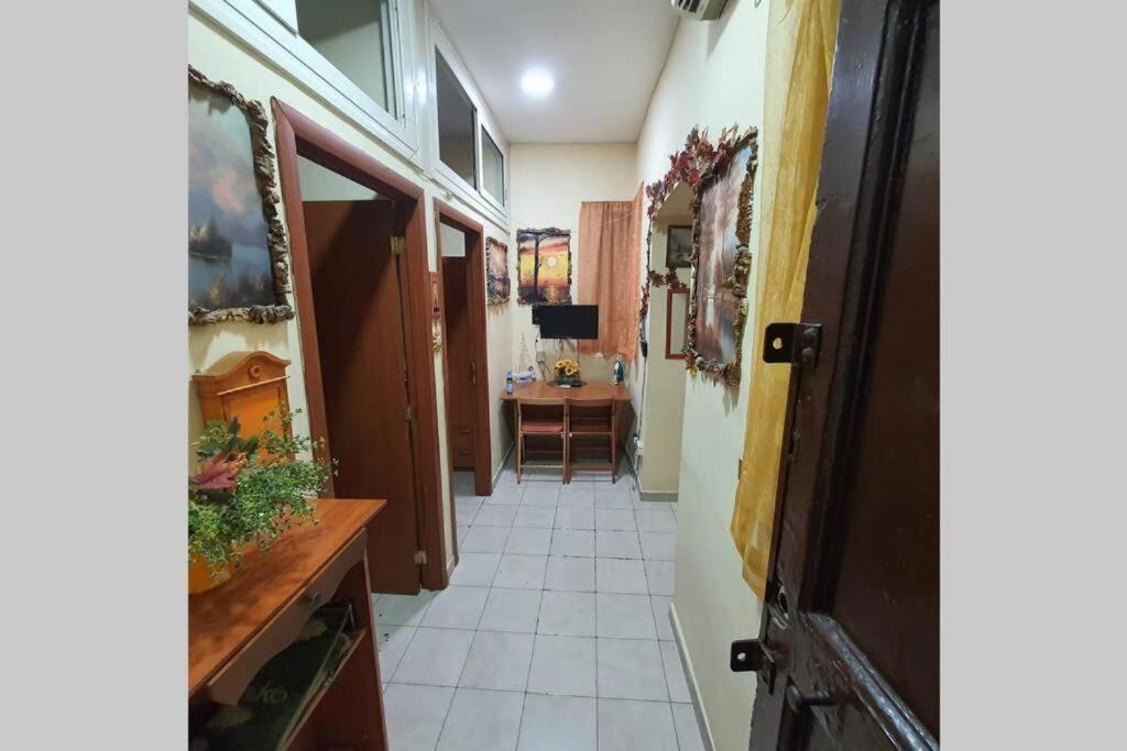 Napolix Centro, Intero Appartamentino, Casa Vacanze, Suite Tricamere Nel Cuore Di Napoli Exterior photo