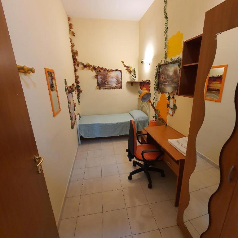 Napolix Centro, Intero Appartamentino, Casa Vacanze, Suite Tricamere Nel Cuore Di Napoli Exterior photo