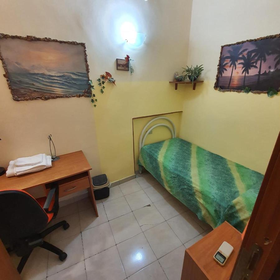 Napolix Centro, Intero Appartamentino, Casa Vacanze, Suite Tricamere Nel Cuore Di Napoli Exterior photo